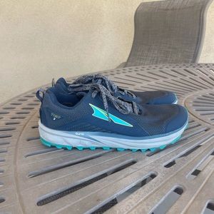 Barely Worn - Altra Timp 3 - Size 10.5